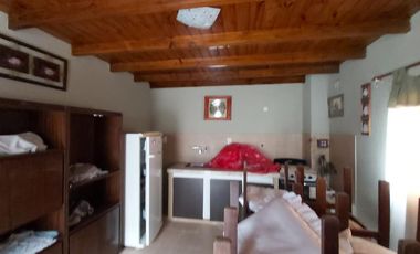 Venta Casa -   Roque Pérez 2 habitaciones  departamento  galpón