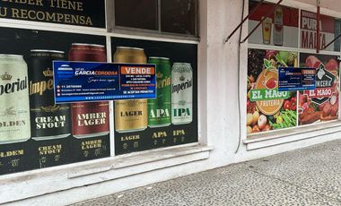 LOCAL EN VENTA SOBRE AVENIDA INTERMEDANOS ESQUINA CORVINA