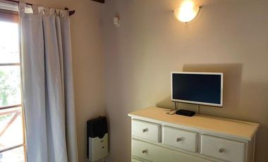 DUPLEX DE 3 DORMITORIOS Y 2 BAÑOS EN EXCLUSIVA ZONA