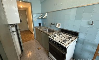 Venta departamento 2 ambientes con balcón en Avellaneda