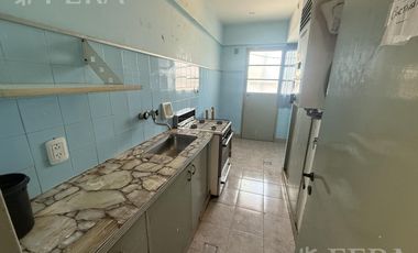 Venta departamento 2 ambientes con balcón en Avellaneda