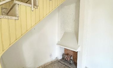 Departamento de 5 ambientes en pleno Centro Campana. 225 m² cubiertos. Cochera para 4 autos.