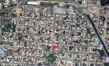 Departamento de 5 ambientes en pleno Centro Campana. 225 m² cubiertos. Cochera para 4 autos.