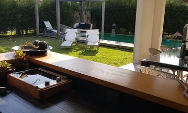 Casa en Los Castores