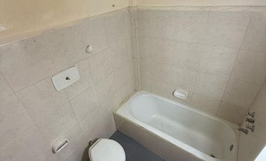 Departamento dos ambientes con doble altura en Microcentro