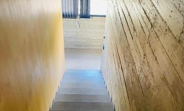Casa en La Cuesta, Moderna de Hormigón, con Vistas a las sierras y pileta
