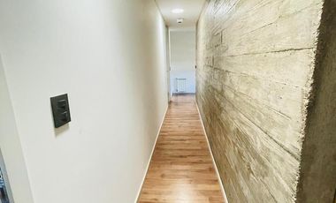 Casa en La Cuesta, Moderna de Hormigón, con Vistas a las sierras y pileta