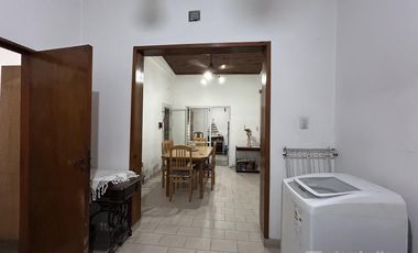 Casa con local en San Jose, Temperley - Ideal Inversor
