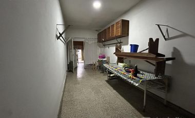 Casa con local en San Jose, Temperley - Ideal Inversor