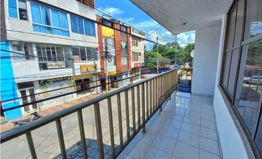 Maat vende Casa, Centro -Villeta 150m2 $780Millones