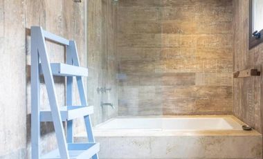 CASA DE 5 DORMITORIOS Y 7 BAÑOS C/ PISCINA CLIMATIZADA