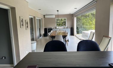 EXCELENTE CASA a la VENTA en BARRIO CERRADO - PILAR