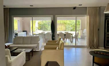 EXCELENTE CASA a la VENTA en BARRIO CERRADO - PILAR