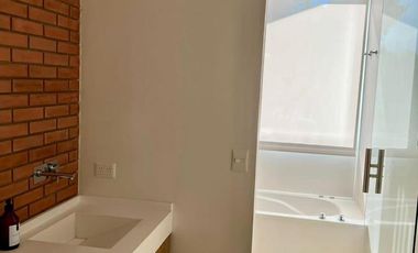 CASA EN SENDEROS IV LOTE 499