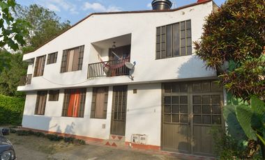 Maat vende Casa, Emaus -Villeta 112m2 $550Millones