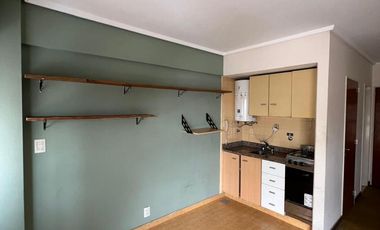 Monoambiente en Alquiler en 45 e 5 y 6