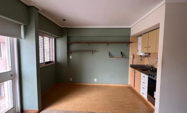 Monoambiente en Alquiler en 45 e 5 y 6