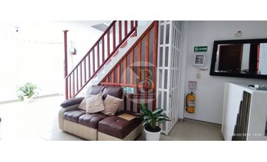 EN VENTA  HOTEL CON LOCALES COMERCIALES CALLE 40. YOPAL.