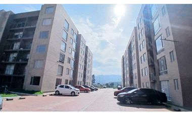 Vendo Apartamento segundo piso en obra gris Cajica