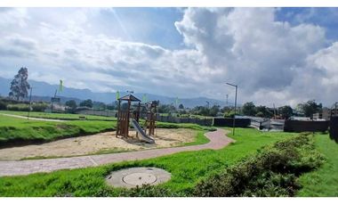 Vendo Apartamento segundo piso en obra gris Cajica