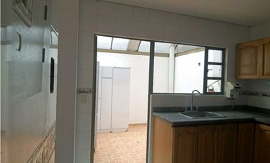 Venta o arriendo de casa en conjunto cerrado en Mosquera $3'200.000