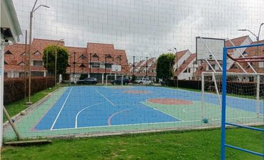 Venta o arriendo de casa en conjunto cerrado en Mosquera $3'200.000