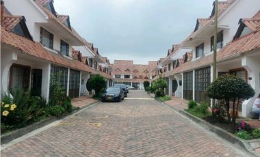 Venta o arriendo de casa en conjunto cerrado en Mosquera $3'200.000