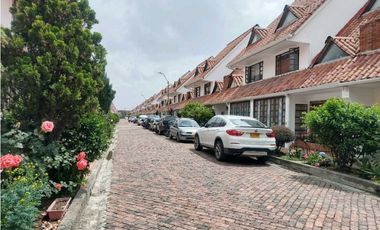 Venta o arriendo de casa en conjunto cerrado en Mosquera $3'200.000