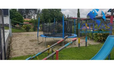VENTA DE CASA CAMPESTRE EN RUITOQUE ALTO   COD: 774