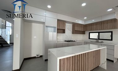 Casa en venta en Valdivia II