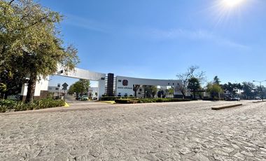 PASEO ARBOLEDA TOLUCA a unos pasos del aeropuerto