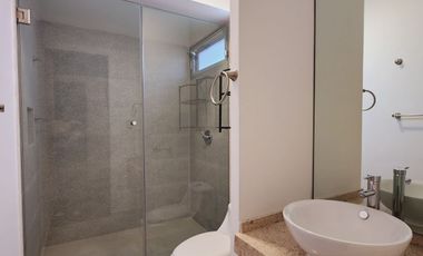 Casa en VENTA muy amplia fraccionamiento Río del Dorado