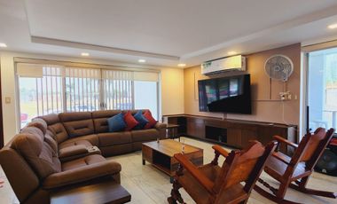 Casa en VENTA muy amplia fraccionamiento Río del Dorado