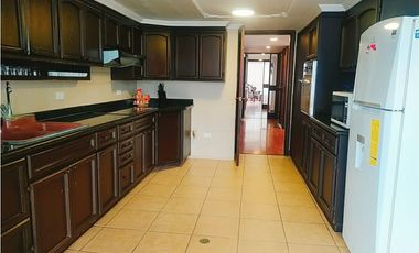 Republica del Salvador, Dprt Amoblado en Renta, 240m2, 4 Habitaciones