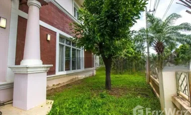 4 Bedroom House for sale at Koolpunt Ville 10
