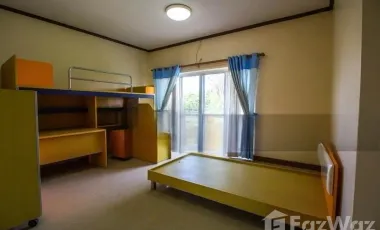 4 Bedroom House for sale at Koolpunt Ville 10