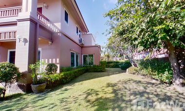 4 Bedroom House for sale at Wararom Kaewnawarat