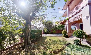 4 Bedroom House for sale at Wararom Kaewnawarat