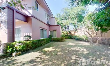 4 Bedroom House for sale at Wararom Kaewnawarat