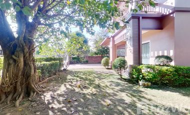 4 Bedroom House for sale at Wararom Kaewnawarat