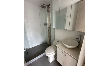 Arriendo apartamento en envigado sector loma del Esmeraldal