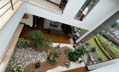CASA ESPECTACULAR EN LAS PALMAS - MEDELLIN - ANTIOQUIA
