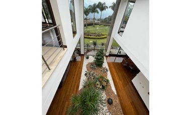 CASA ESPECTACULAR EN LAS PALMAS - MEDELLIN - ANTIOQUIA