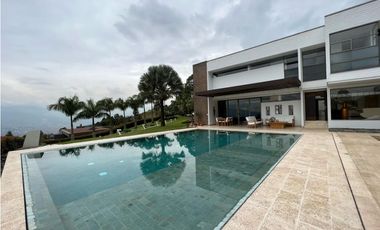 CASA ESPECTACULAR EN LAS PALMAS - MEDELLIN - ANTIOQUIA