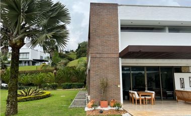 CASA ESPECTACULAR EN LAS PALMAS - MEDELLIN - ANTIOQUIA