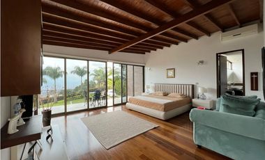 CASA ESPECTACULAR EN LAS PALMAS - MEDELLIN - ANTIOQUIA