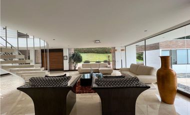 CASA ESPECTACULAR EN LAS PALMAS - MEDELLIN - ANTIOQUIA