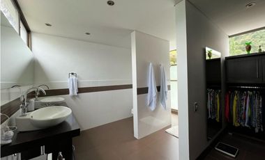 CASA ESPECTACULAR EN LAS PALMAS - MEDELLIN - ANTIOQUIA