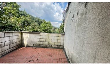 Vendo Casa en Portal de las Flores - Ditaires