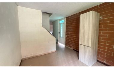 Vendo Casa en Portal de las Flores - Ditaires